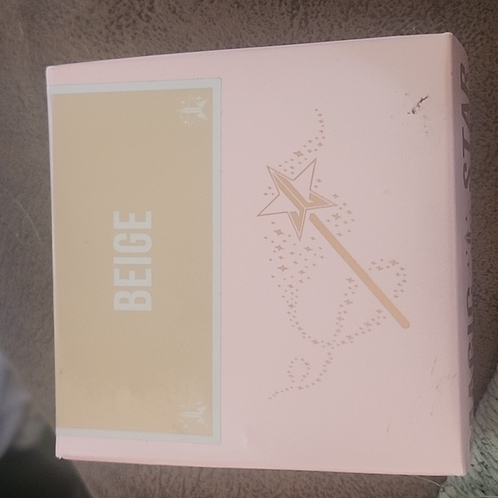 JEFFREE STAR MAGIC STAR  LUMINOUS SETTING POWDER BEIGE NIB